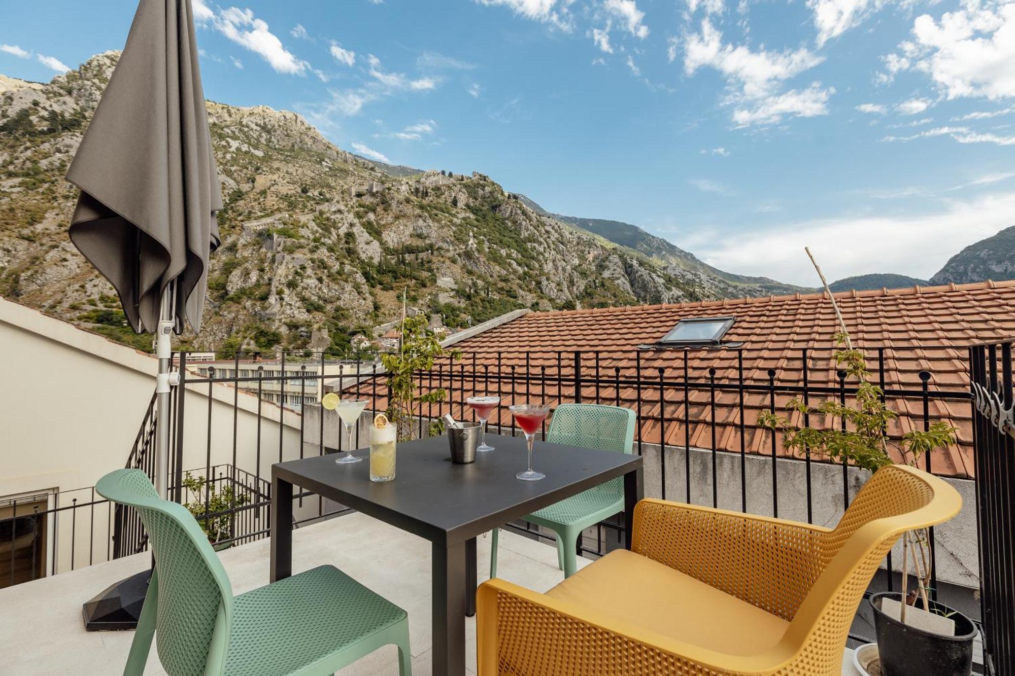 Kotor Central Point Exterior photo